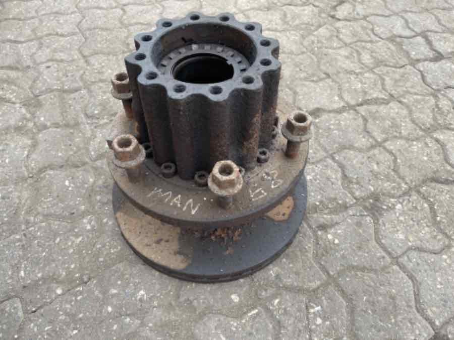 MAN REAR HUB 81.35701-0147 - Cubo de roda por Camião: foto 1 MAN REAR HUB 81.35701-0147 - Cubo de roda por Camião: foto 1