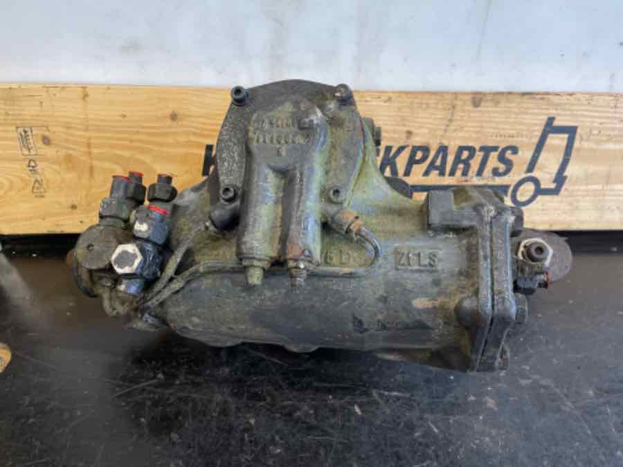 MAN STEERING GEAR 81.46200-6496 - Direcção por Camião: foto 1 MAN STEERING GEAR 81.46200-6496 - Direcção por Camião: foto 1