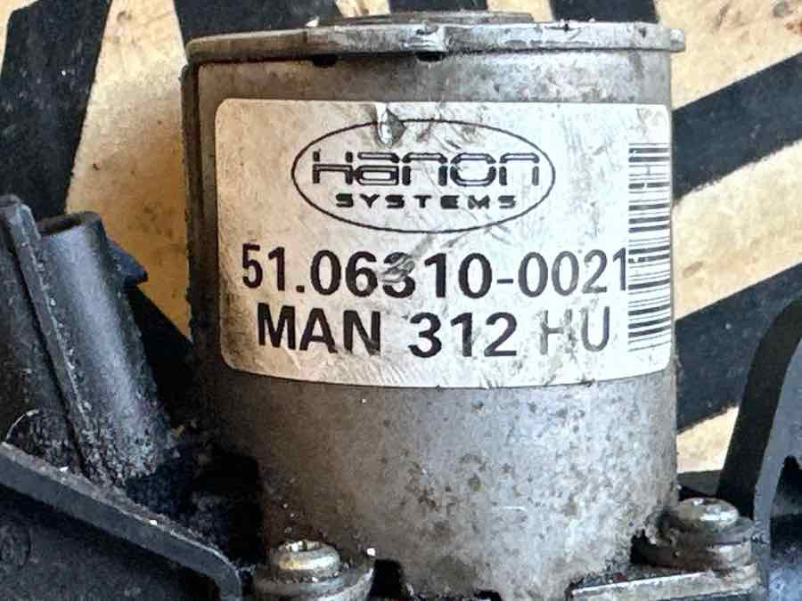 MAN VALVE 51.06310-0021 - Válvula de freio por Camião: foto 3 MAN VALVE 51.06310-0021 - Válvula de freio por Camião: foto 3