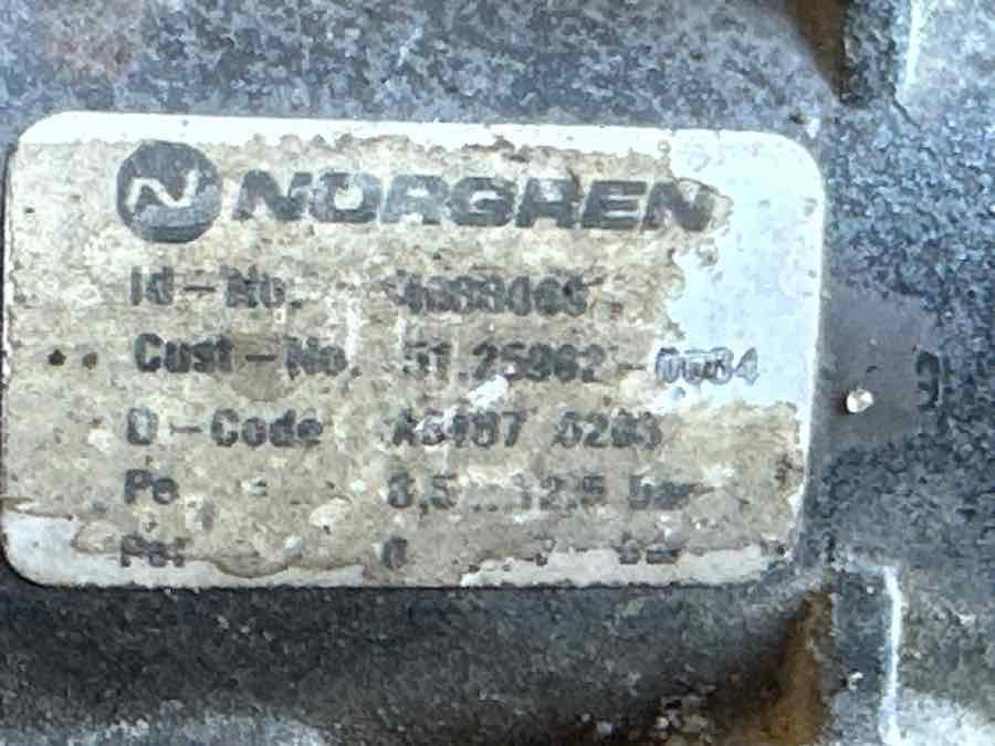 MAN VALVE 51.25902-0084 - Válvula de freio por Camião: foto 2 MAN VALVE 51.25902-0084 - Válvula de freio por Camião: foto 2