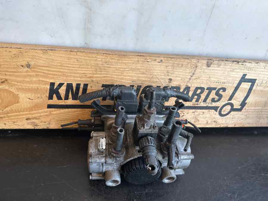 MERCEDES BRAKE VALVE A0004294224 - Válvula de freio por Ônibus: foto 1 MERCEDES BRAKE VALVE A0004294224 - Válvula de freio por Ônibus: foto 1