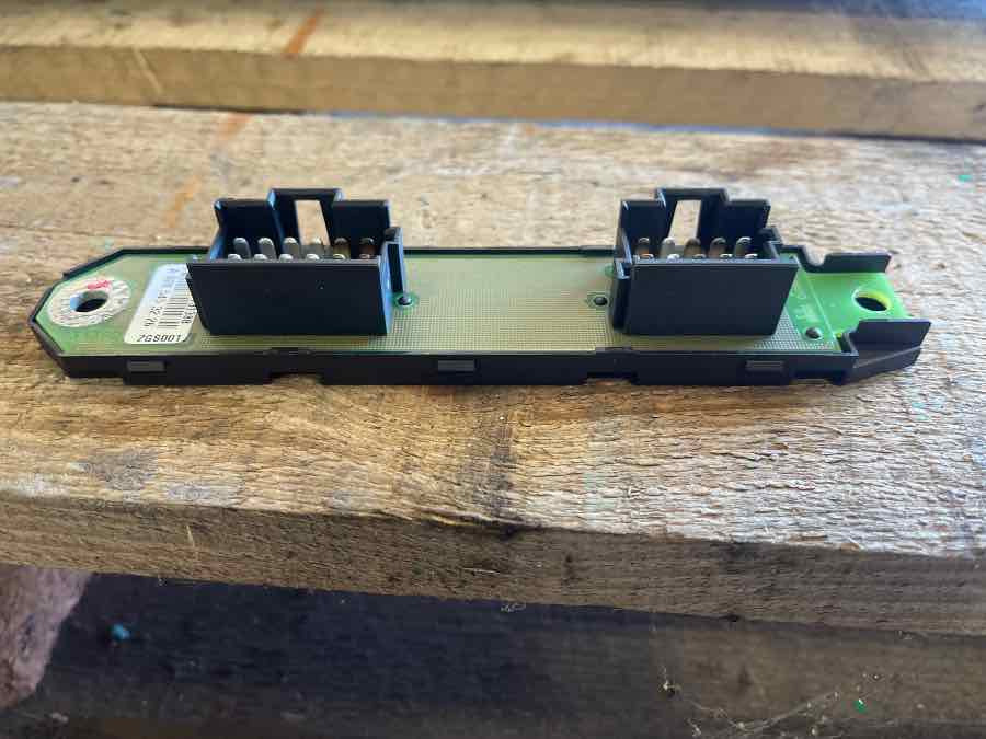 MERCEDES ECU A0285453226 - Centralina electrónica por Ônibus: foto 1 MERCEDES ECU A0285453226 - Centralina electrónica por Ônibus: foto 1