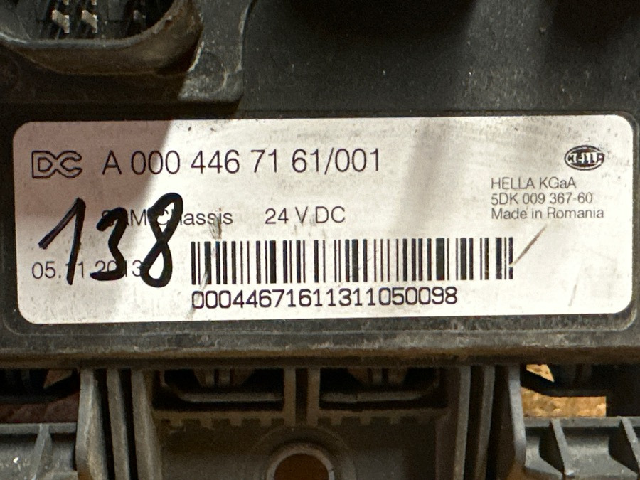 MERCEDES ECU SAM A0004467161 - Sistema elétrico por Camião: foto 2 MERCEDES ECU SAM A0004467161 - Sistema elétrico por Camião: foto 2
