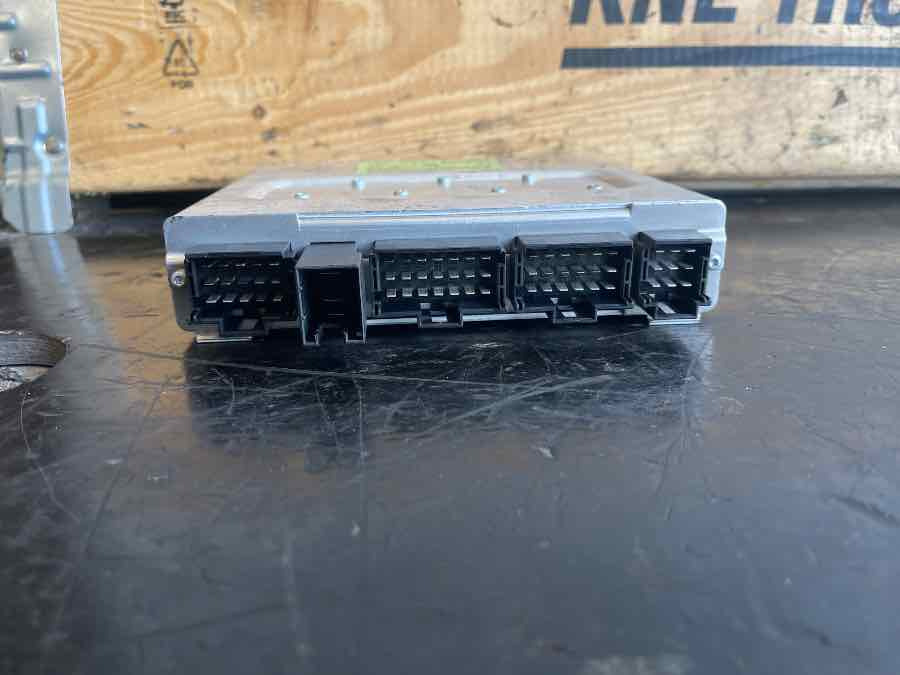 MERCEDES ECU TEMIC A0004461003 - Centralina electrónica por Ônibus: foto 1 MERCEDES ECU TEMIC A0004461003 - Centralina electrónica por Ônibus: foto 1