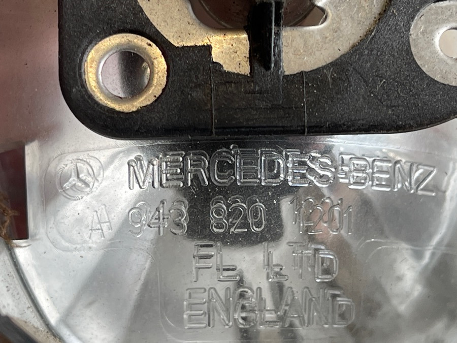 MERCEDES LAMP A9438201201 - Iluminação por Camião: foto 3 MERCEDES LAMP A9438201201 - Iluminação por Camião: foto 3