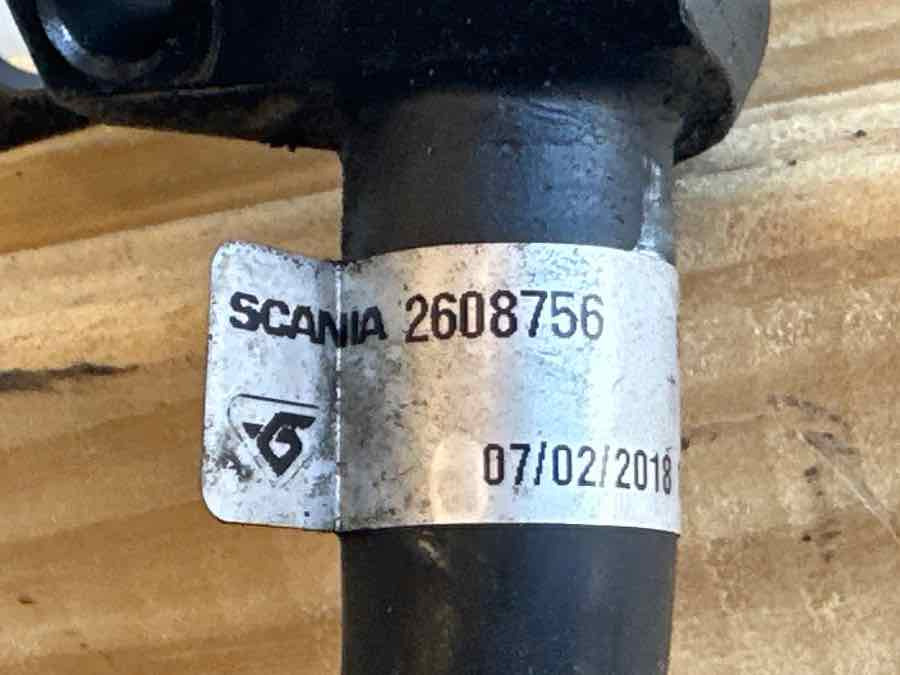 SCANIA A/C PIPE 2608756 - Tubo de admissão por Camião: foto 2 SCANIA A/C PIPE 2608756 - Tubo de admissão por Camião: foto 2