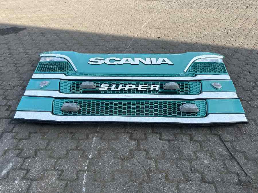 SCANIA COMPLETE UPPER FRONT GRILL R SERIE - Carroceria e exterior por Camião: foto 1 SCANIA COMPLETE UPPER FRONT GRILL R SERIE - Carroceria e exterior por Camião: foto 1