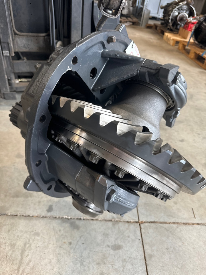 SCANIA DIFF R885 - 2.69 // 2418522 - Diferencial por Camião: foto 2 SCANIA DIFF R885 - 2.69 // 2418522 - Diferencial por Camião: foto 2
