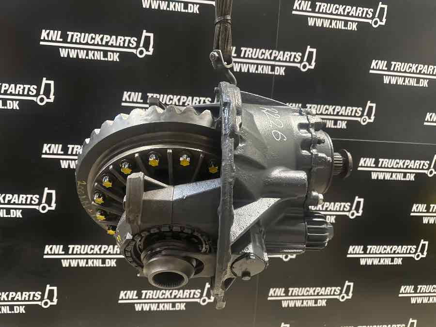 SCANIA DIFF R885 - 3.23 // 2300436 - Diferencial por Camião: foto 2 SCANIA DIFF R885 - 3.23 // 2300436 - Diferencial por Camião: foto 2