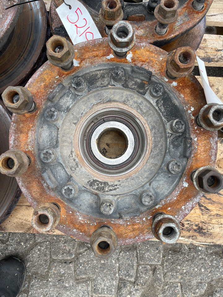 SCANIA FRONT HUB 2296959 - Cubo de roda por Camião: foto 1 SCANIA FRONT HUB 2296959 - Cubo de roda por Camião: foto 1