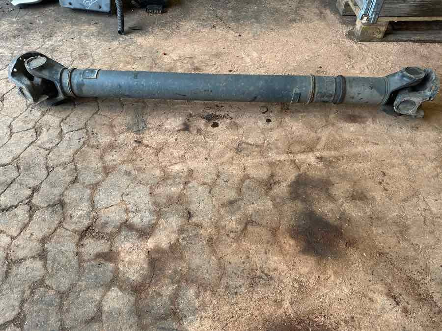 SCANIA PROPSHAFT P604 2079696 - Veio de transmissão por Camião: foto 1 SCANIA PROPSHAFT P604 2079696 - Veio de transmissão por Camião: foto 1