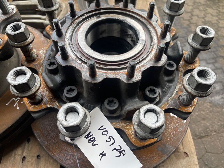 SCANIA REAR HUB 2603319 - Cubo de roda por Camião: foto 1 SCANIA REAR HUB 2603319 - Cubo de roda por Camião: foto 1