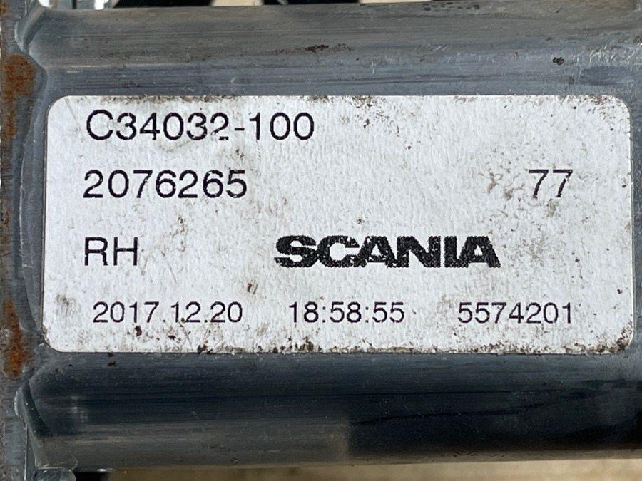 SCANIA WINDOW MOTOR RH 2076265 - Cabine e interior por Camião: foto 3 SCANIA WINDOW MOTOR RH 2076265 - Cabine e interior por Camião: foto 3