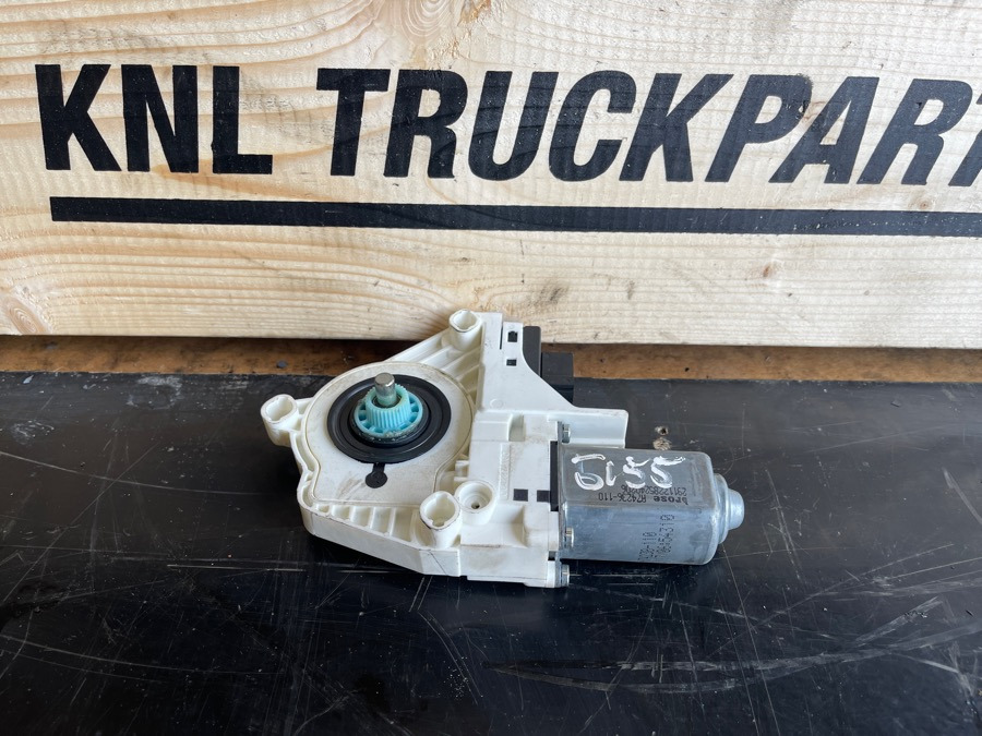 SCANIA WINDOW MOTOR RH 2076265 - Cabine e interior por Camião: foto 1 SCANIA WINDOW MOTOR RH 2076265 - Cabine e interior por Camião: foto 1