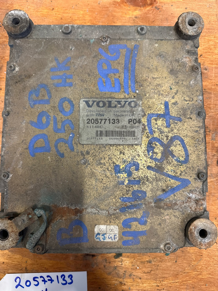 VOLVO ECU 20577133 P04 - Sistema elétrico por Camião: foto 1 VOLVO ECU 20577133 P04 - Sistema elétrico por Camião: foto 1