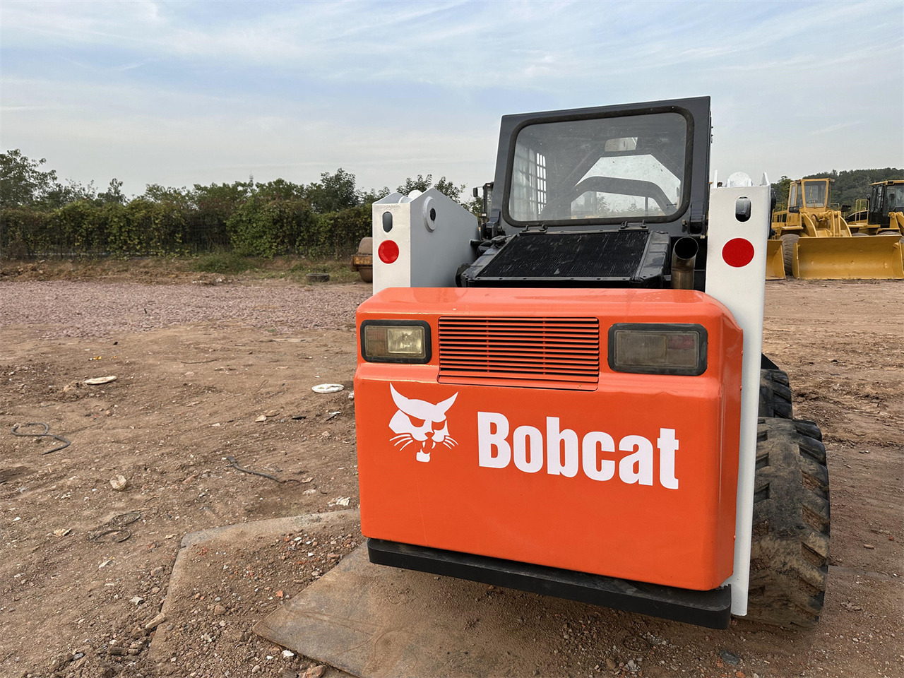 BOBCAT S300 - Mini pá carregadora: foto 4 BOBCAT S300 - Mini pá carregadora: foto 4