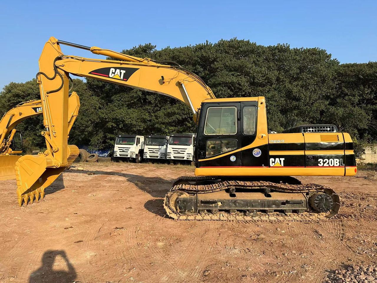 CAT 320B - Escavadora de rastos: foto 2 CAT 320B - Escavadora de rastos: foto 2