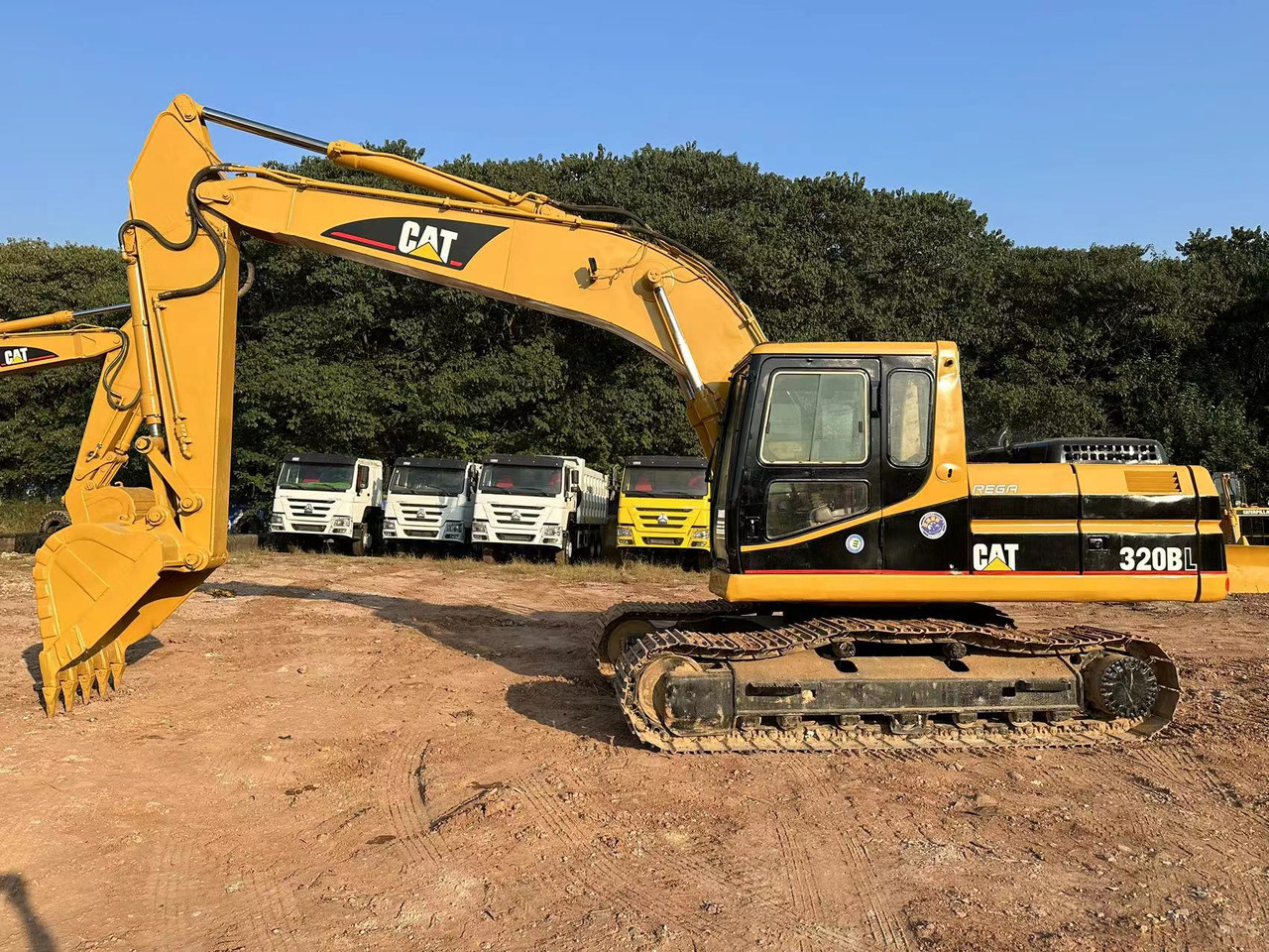 CAT 320B - Escavadora de rastos: foto 1 CAT 320B - Escavadora de rastos: foto 1