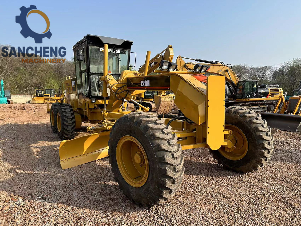 CATERPILLAR 120H - Motoniveladora: foto 2 CATERPILLAR 120H - Motoniveladora: foto 2