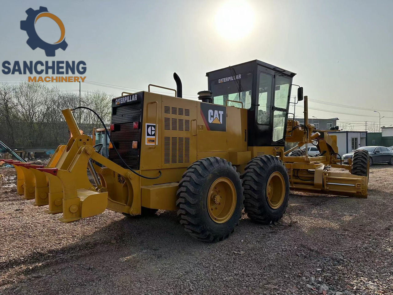Motoniveladora CATERPILLAR 120H: foto 9