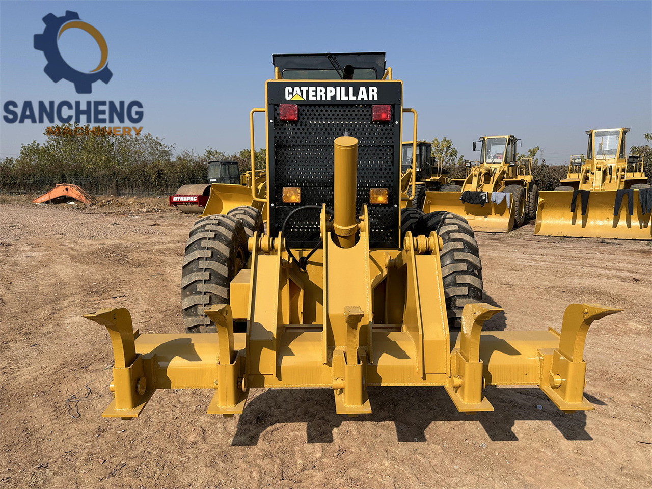 CATERPILLAR 140H - Motoniveladora: foto 5 CATERPILLAR 140H - Motoniveladora: foto 5