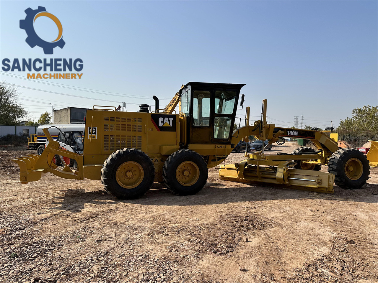 CATERPILLAR 140H - Motoniveladora: foto 2 CATERPILLAR 140H - Motoniveladora: foto 2