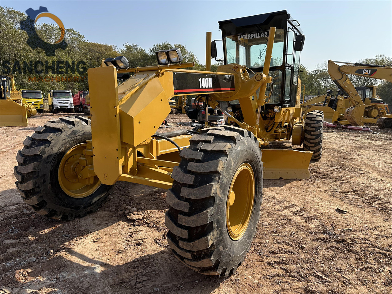 CATERPILLAR 140H - Motoniveladora: foto 4 CATERPILLAR 140H - Motoniveladora: foto 4