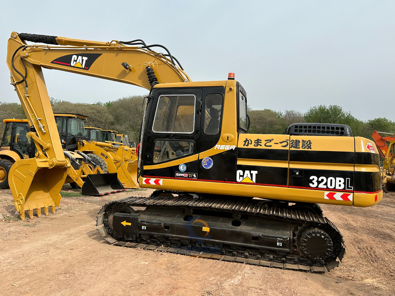 CATERPILLAR 320BL - Escavadora de rastos: foto 5 CATERPILLAR 320BL - Escavadora de rastos: foto 5