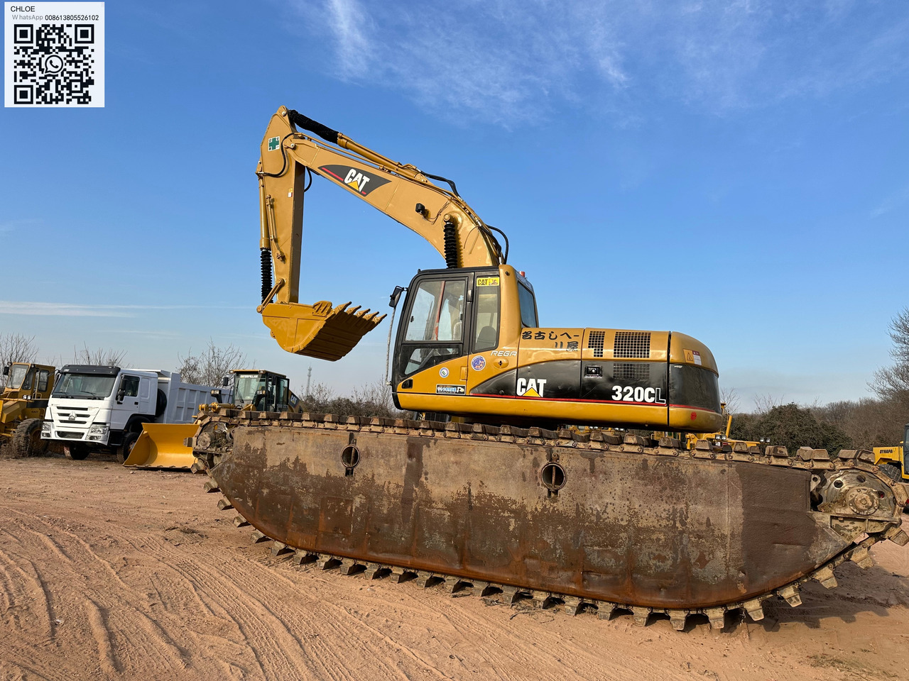 CATERPILLAR 320CL - Escavadeira flutuante: foto 1 CATERPILLAR 320CL - Escavadeira flutuante: foto 1