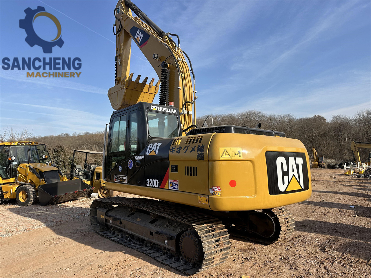 CATERPILLAR 320DL - Escavadora de rastos: foto 4 CATERPILLAR 320DL - Escavadora de rastos: foto 4