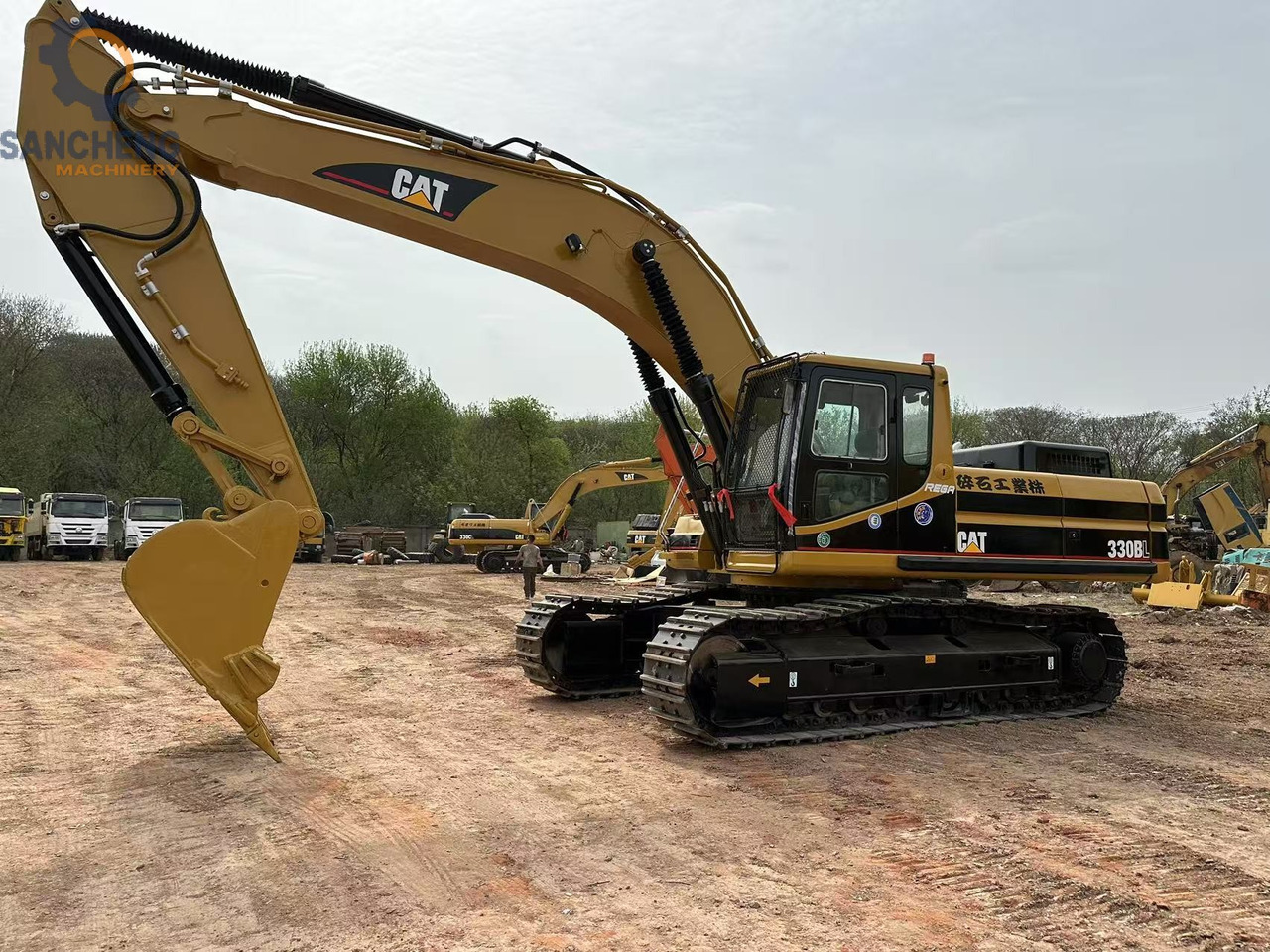 CATERPILLAR 330BL - Escavadeira: foto 4 CATERPILLAR 330BL - Escavadeira: foto 4