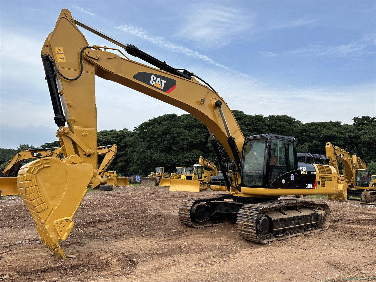 CATERPILLAR 330DL - Escavadora de rastos: foto 5 CATERPILLAR 330DL - Escavadora de rastos: foto 5
