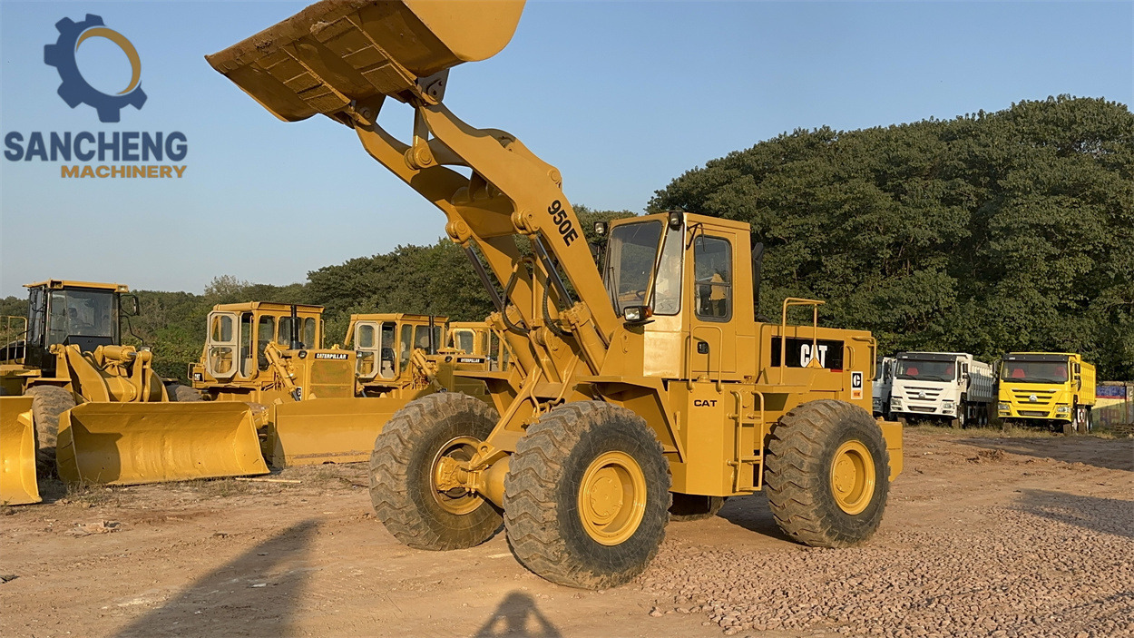 CATERPILLAR 950E - Pá carregadora de rodas: foto 1 CATERPILLAR 950E - Pá carregadora de rodas: foto 1