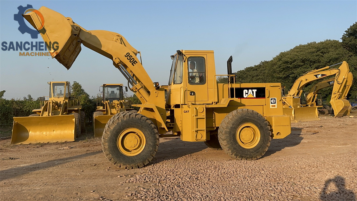 CATERPILLAR 950E - Pá carregadora de rodas: foto 1 CATERPILLAR 950E - Pá carregadora de rodas: foto 1