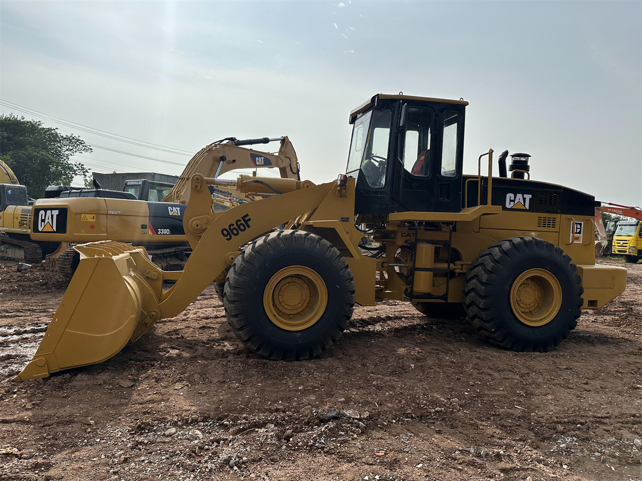 CATERPILLAR 966F - Pá carregadora de rodas: foto 5 CATERPILLAR 966F - Pá carregadora de rodas: foto 5