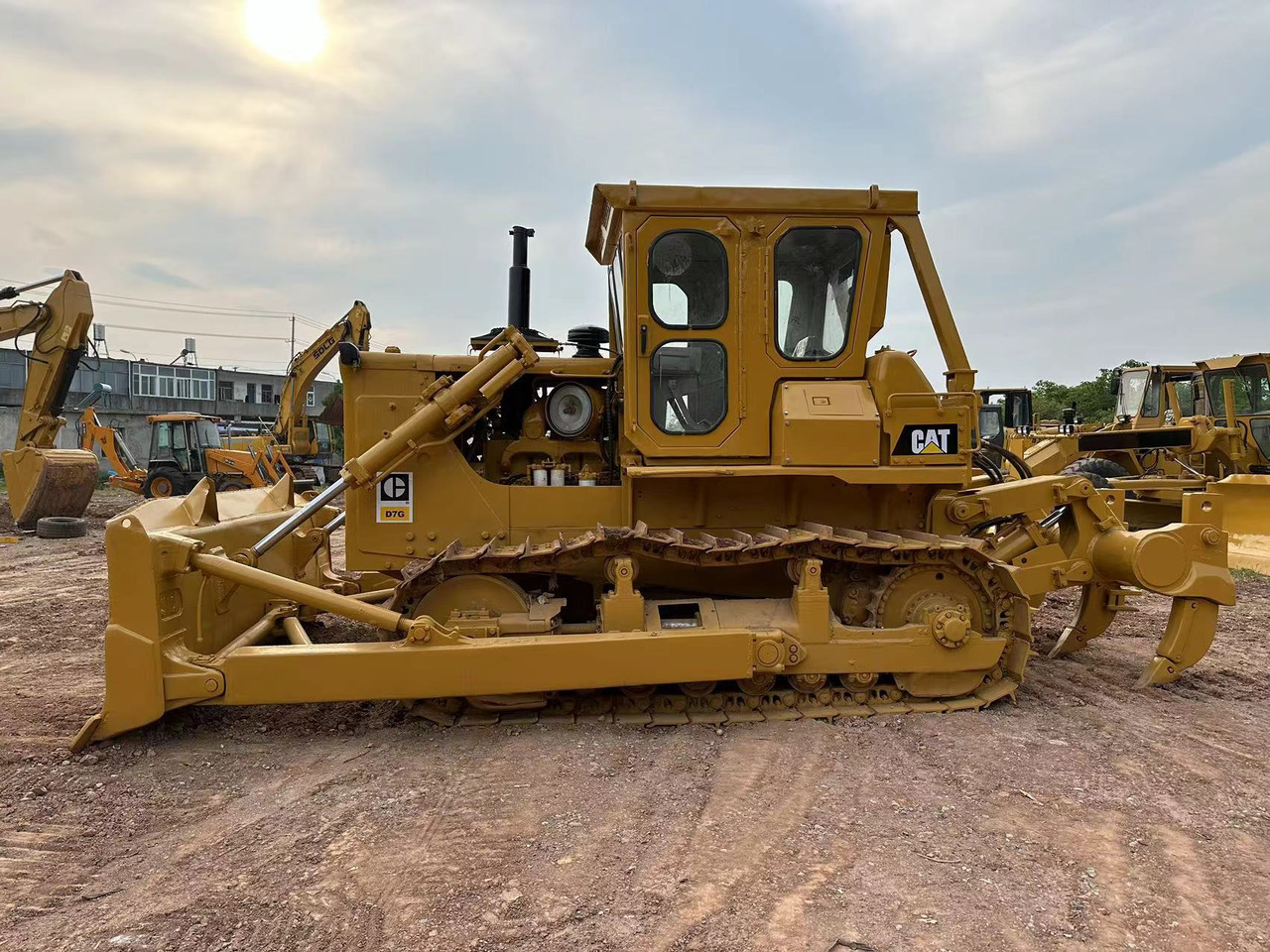 CATERPILLAR D7G - Buldôzer: foto 5 CATERPILLAR D7G - Buldôzer: foto 5
