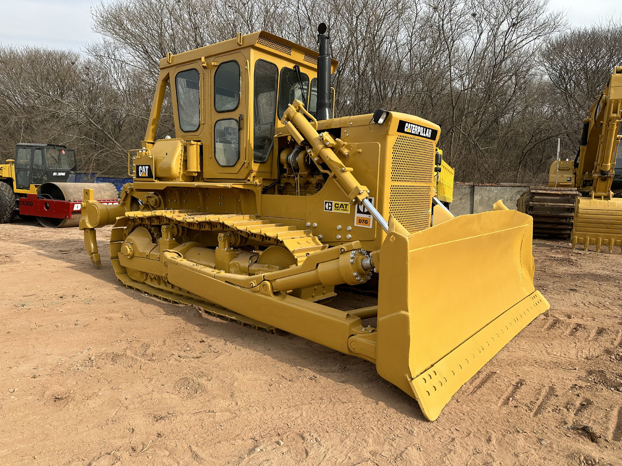 CATERPILLAR D7G - Buldôzer: foto 3 CATERPILLAR D7G - Buldôzer: foto 3