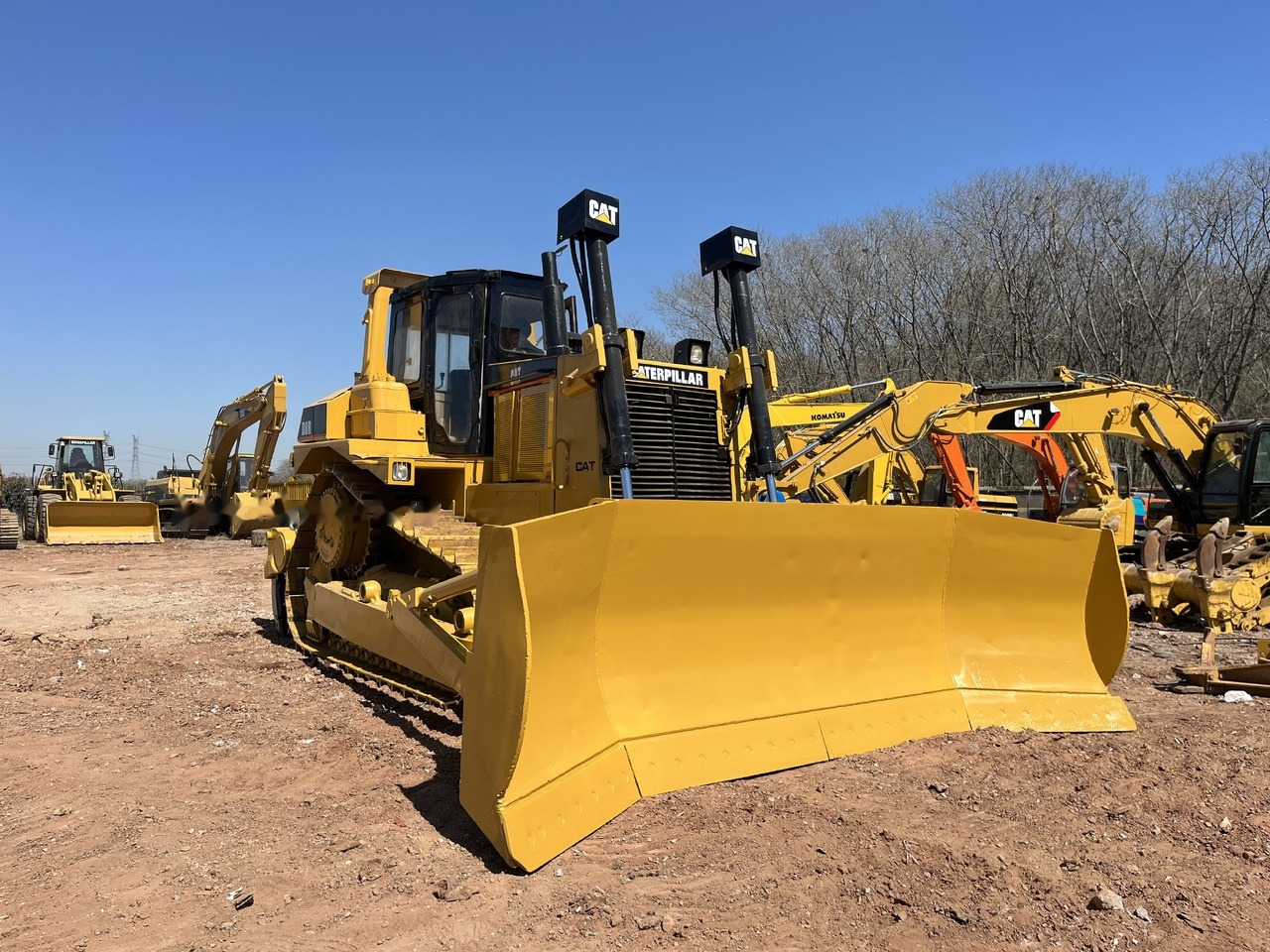 CATERPILLAR D8R - Buldôzer: foto 3 CATERPILLAR D8R - Buldôzer: foto 3