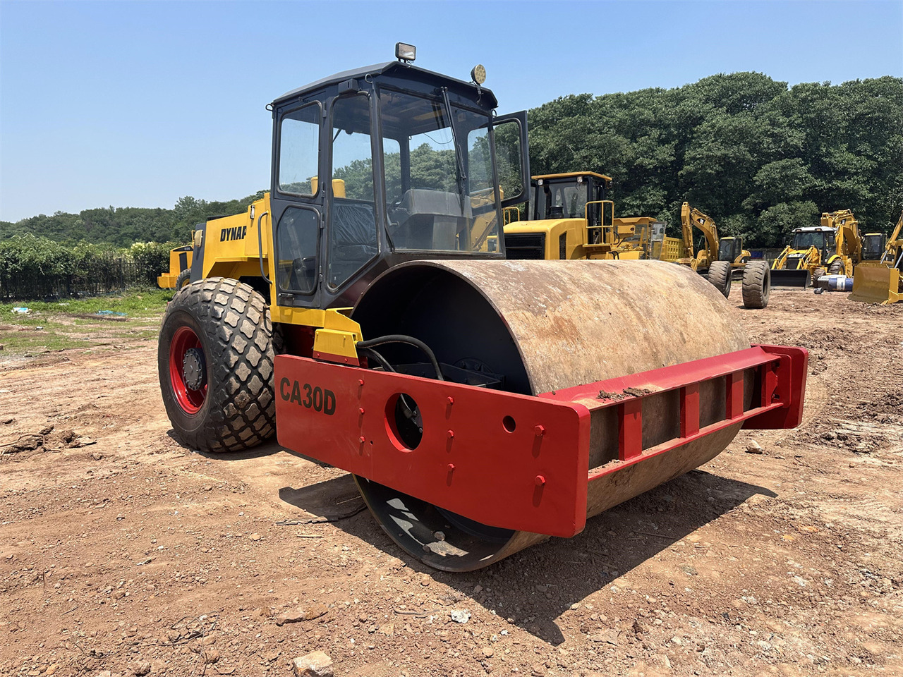 DYNAPAC CA30D - Rolo: foto 1 DYNAPAC CA30D - Rolo: foto 1