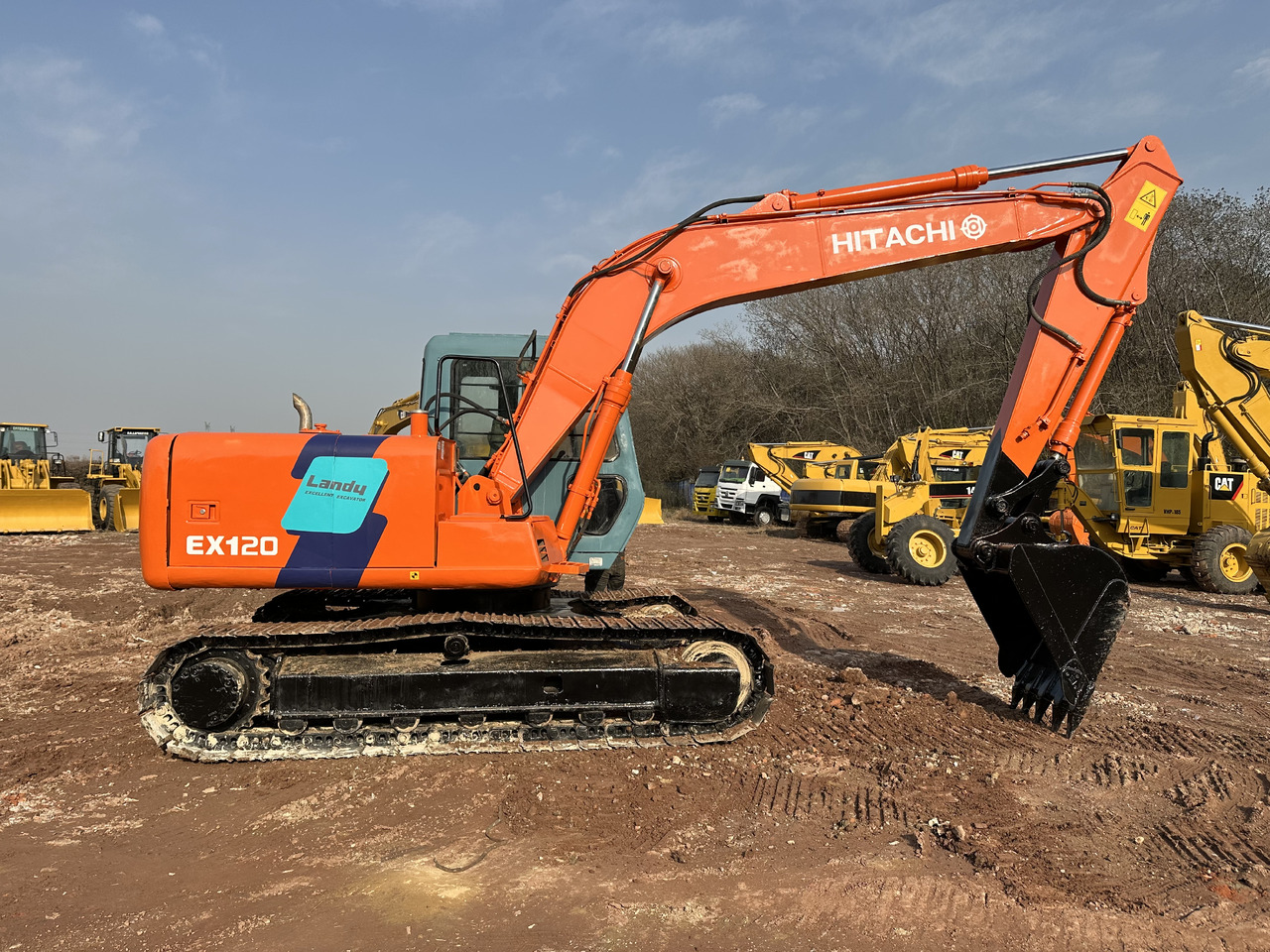 HITACHI EX120 - Escavadora de rastos: foto 5 HITACHI EX120 - Escavadora de rastos: foto 5
