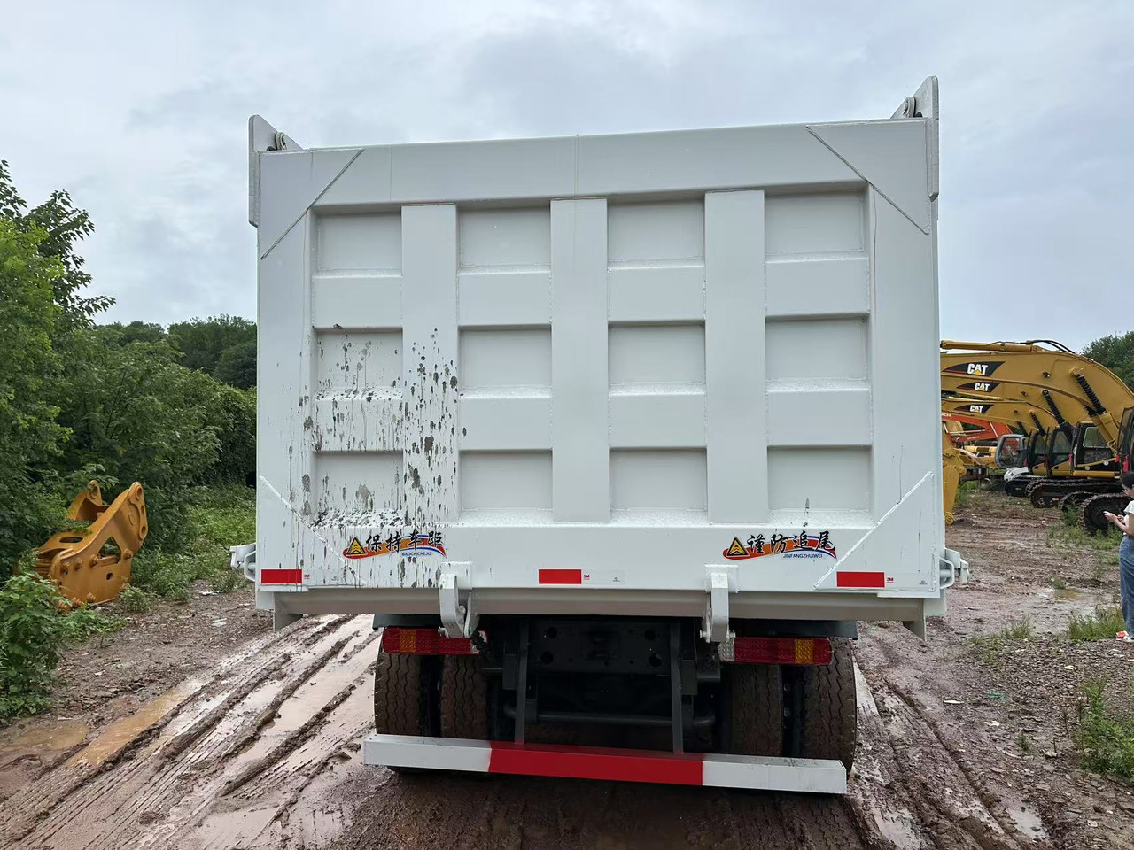 Leasing de HOWO 371hp HOWO 371hp: foto 10 Leasing de HOWO 371hp HOWO 371hp: foto 10