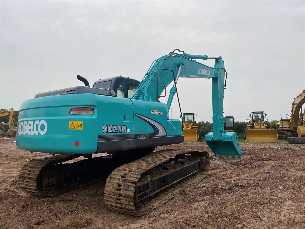 KOBELCO SK210LC-8 - Escavadora de rastos: foto 1 KOBELCO SK210LC-8 - Escavadora de rastos: foto 1