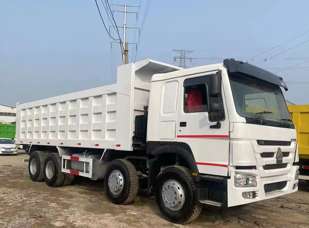 SINOTRUK HOWO 371 Tipper truck - Camião basculante: foto 2 SINOTRUK HOWO 371 Tipper truck - Camião basculante: foto 2
