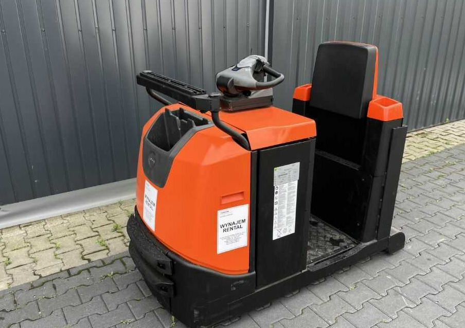 BT TSE300 - Trator elétrics: foto 1 BT TSE300 - Trator elétrics: foto 1