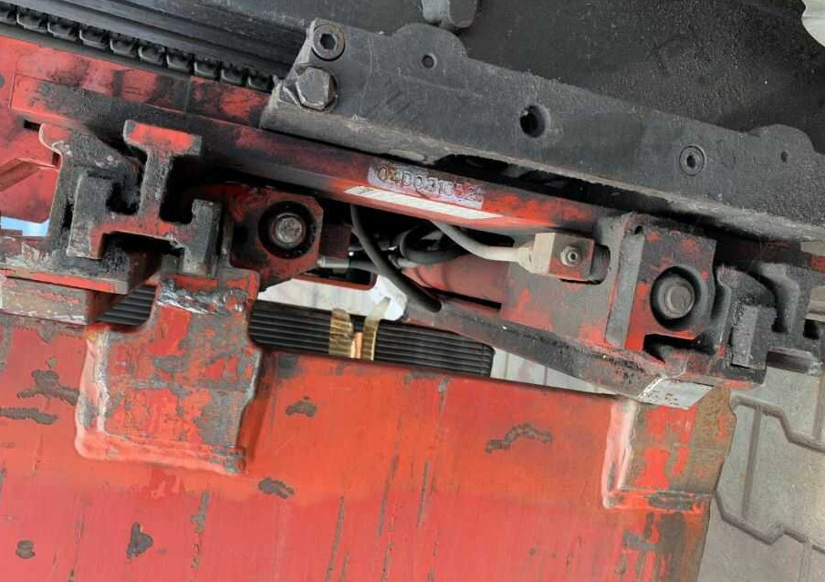 Bolzoni KS08CF5A, Kartonklammer - Grampo por Equipamento de movimentação: foto 3 Bolzoni KS08CF5A, Kartonklammer - Grampo por Equipamento de movimentação: foto 3