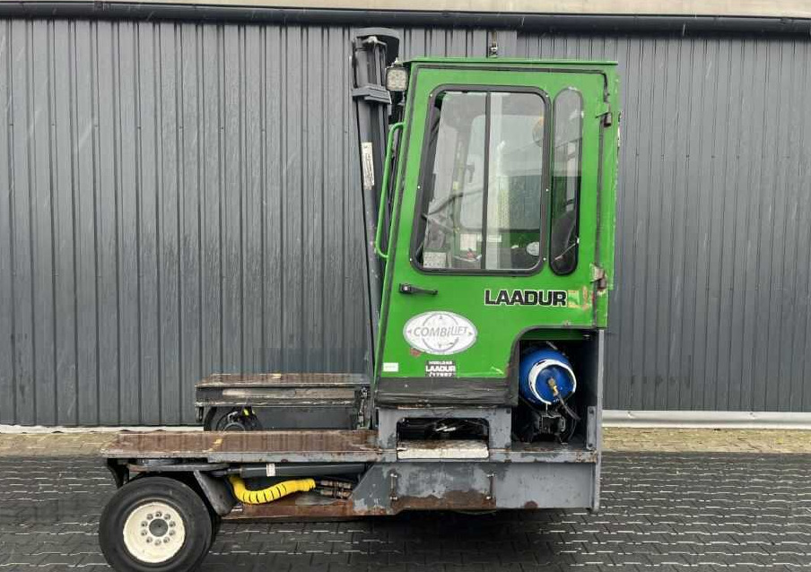 Combilift C5000XL - Empilhador lateral: foto 2 Combilift C5000XL - Empilhador lateral: foto 2