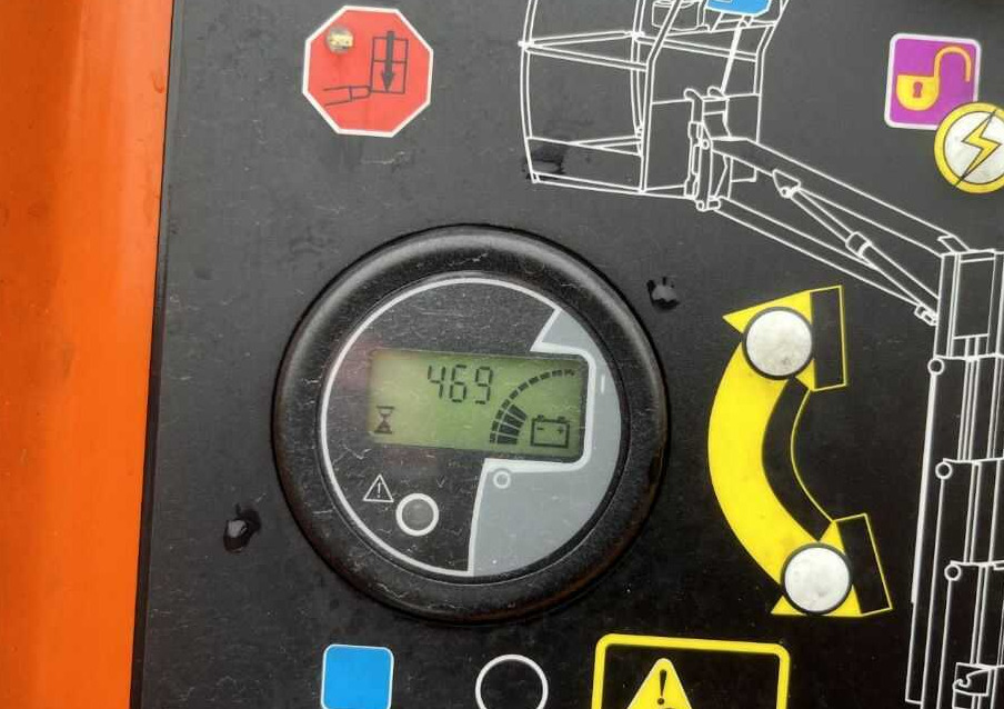 JLG Toucan 10EA - Plataforma de mastro vertical: foto 5 JLG Toucan 10EA - Plataforma de mastro vertical: foto 5