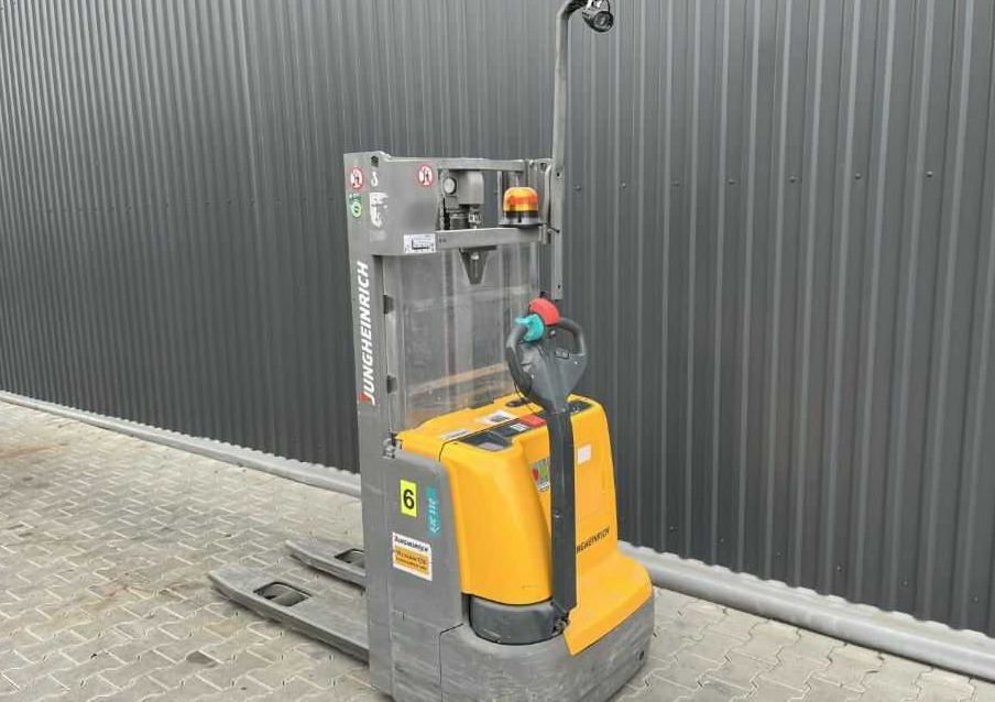 Jungheinrich EJC112 - Stacker: foto 3 Jungheinrich EJC112 - Stacker: foto 3