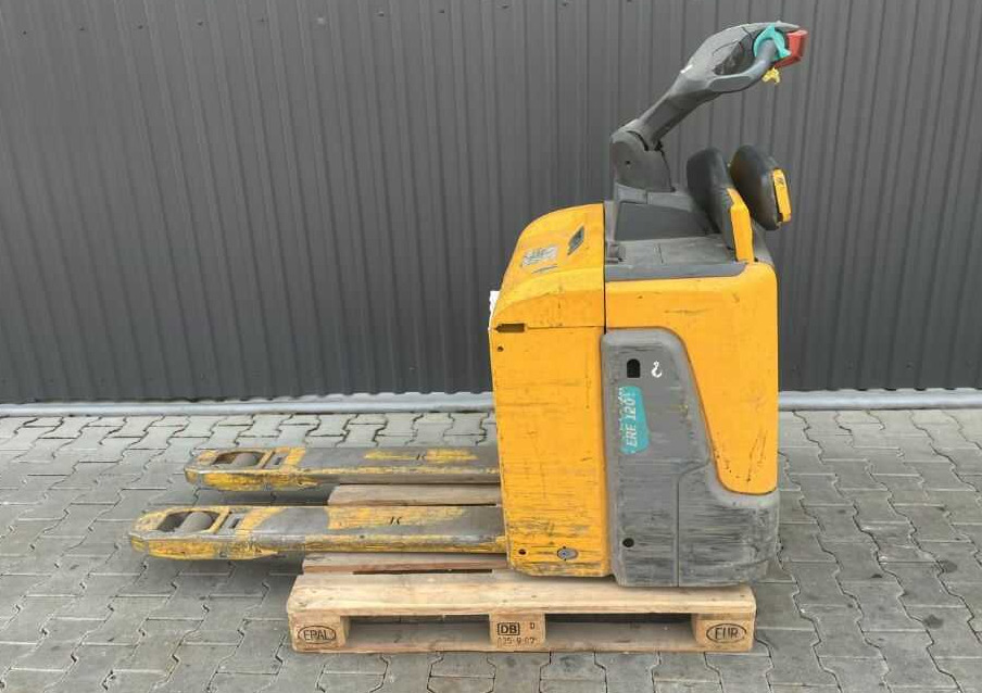 Jungheinrich ERE120 - Stacker: foto 2 Jungheinrich ERE120 - Stacker: foto 2