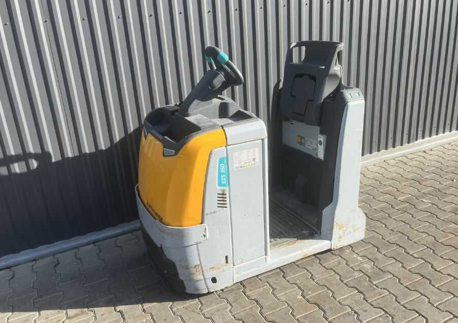 Jungheinrich EZS350 - Trator elétrics: foto 1 Jungheinrich EZS350 - Trator elétrics: foto 1